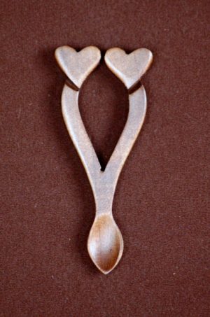 lovespoon favour D