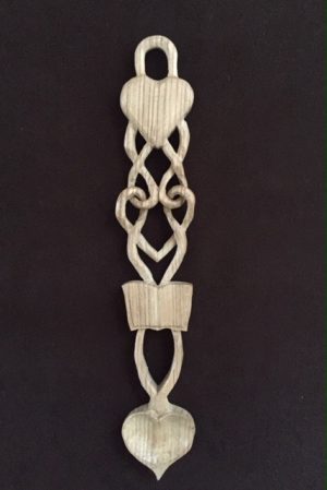 Welsh Lovespoon DW Knot