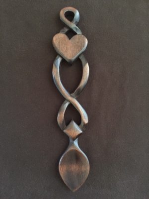 Welsh lovespoon PC Knot and Diamond