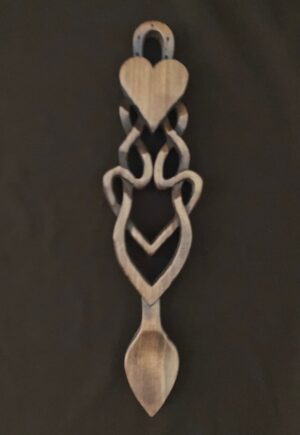 Welsh Lovespoon 117 Knot and Hearts